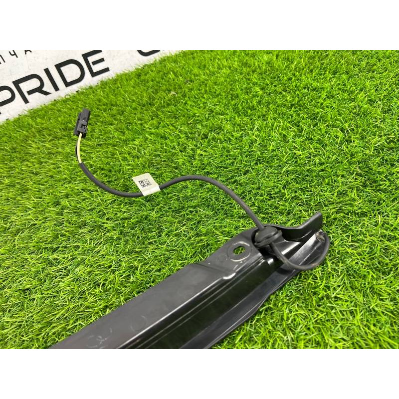 Датчик наклона крышки багажника (электрика / датчики) Jeep Grand Cherokee WK2 2018 3.6 68165049AC