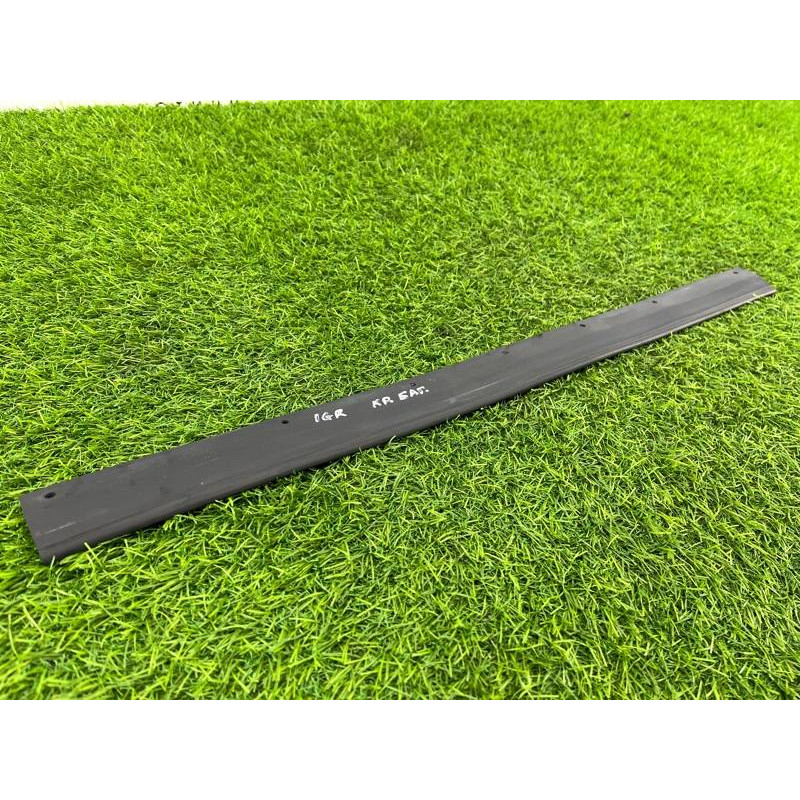 Уплотнитель проема багажника (кузов и элементы) Jeep Grand Cherokee WK2 2018 3.6 68170168AE