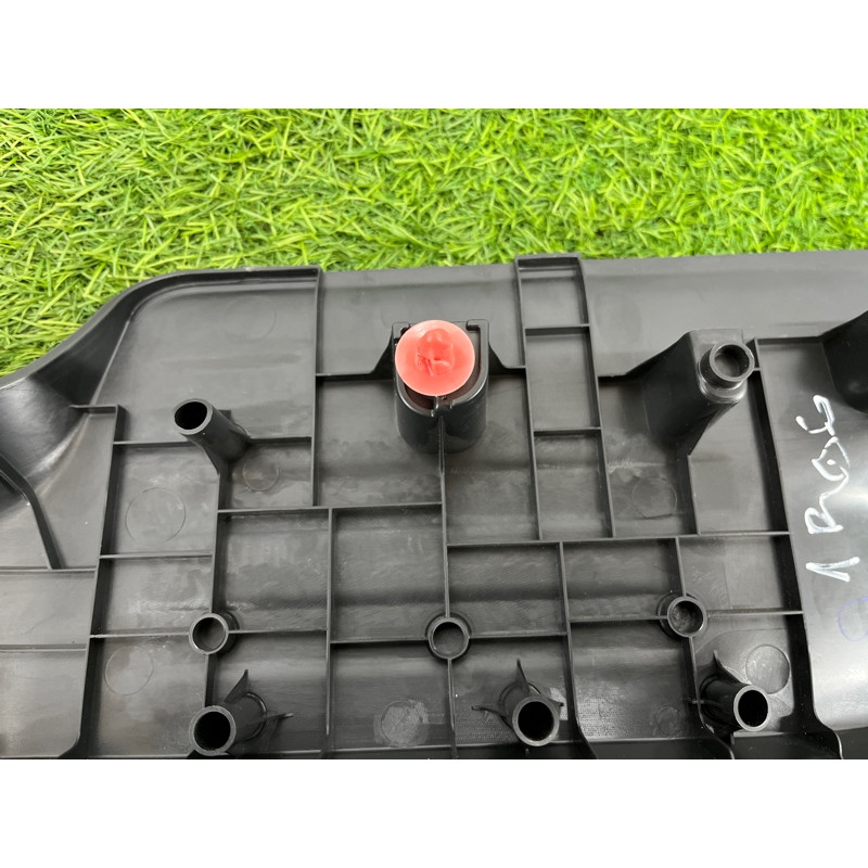 Накладка на порог (кузов и элементы) Nissan Rogue T32 2020 2.5 769537FR0A