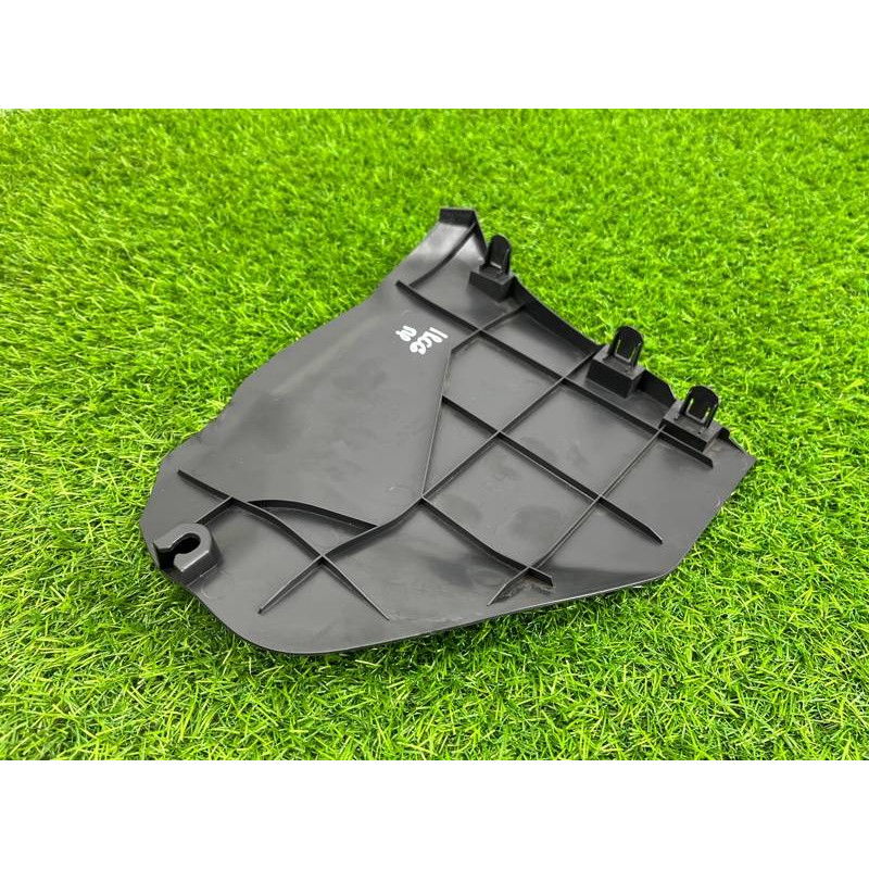 Заглушка торпедо (салон) Nissan Rogue T32 2020 2.5 689204BA0A