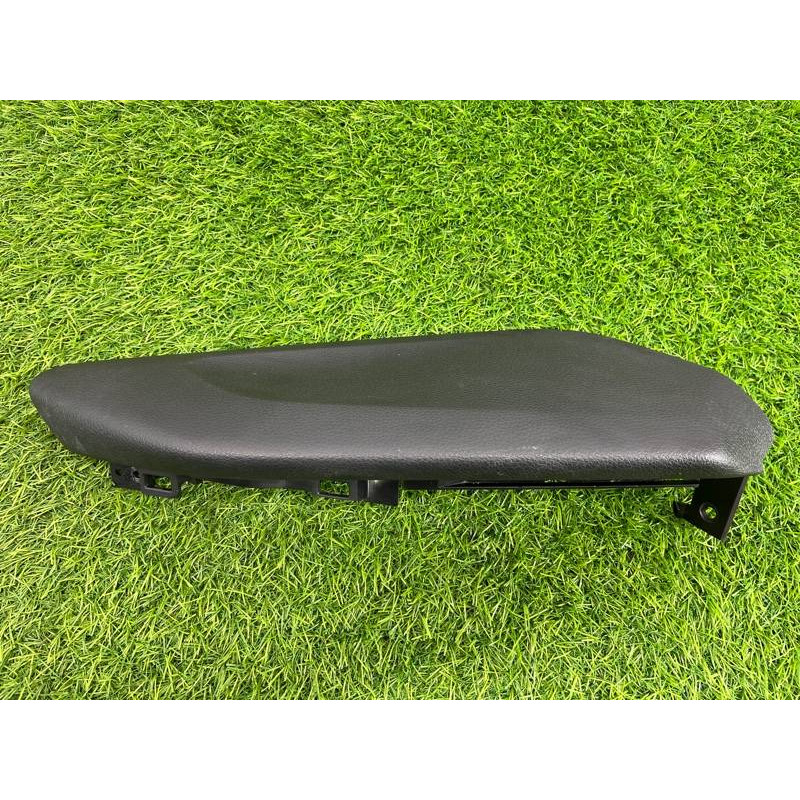 Накладка центральной консоли (салон) Nissan Rogue T32 2020 2.5 969rv6fk0a