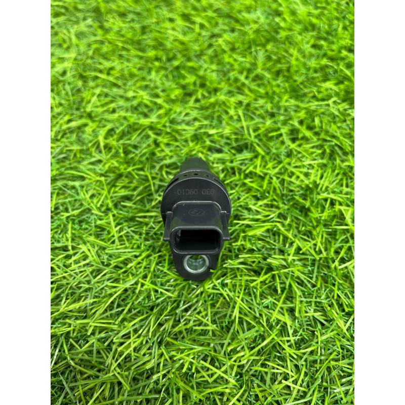 Датчик положения коленвала (электрика двигателя) Nissan Rogue T32 2020 2.5 23731-JA00C