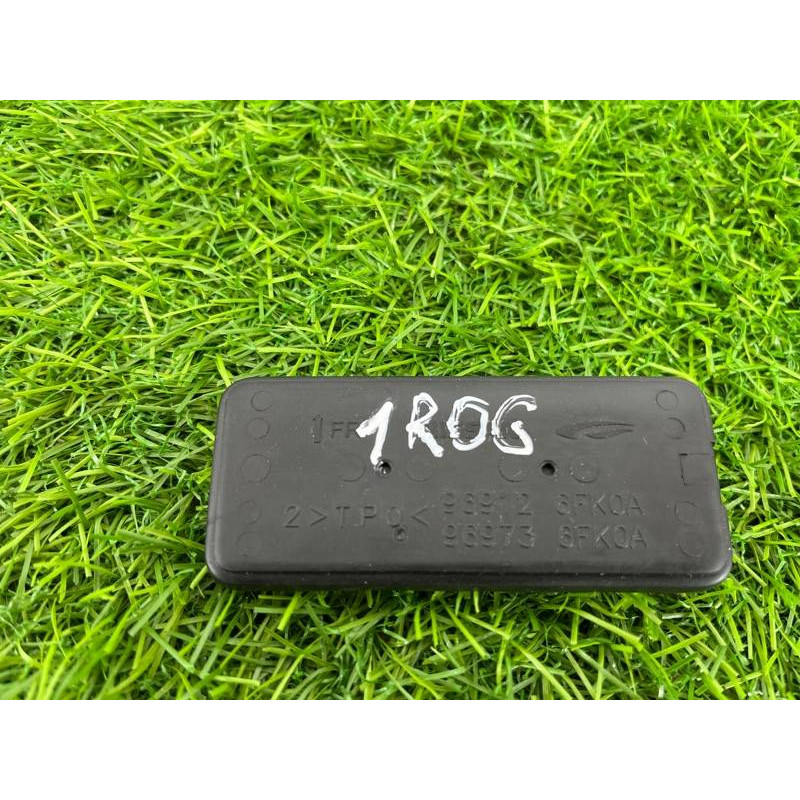 Коврик центральной консоли (салон) Nissan Rogue T32 2020 2.5 96973-4BA0A