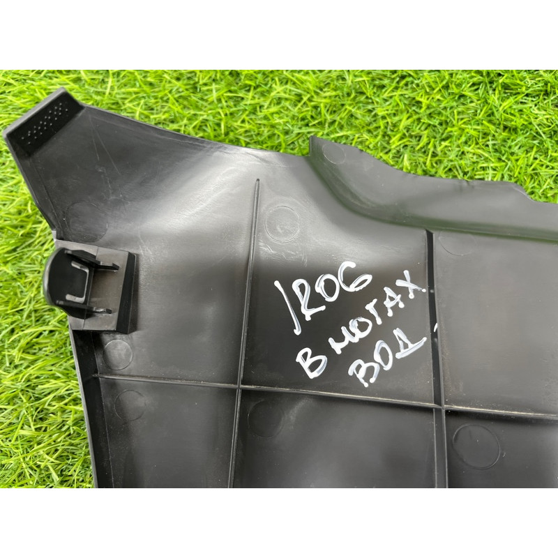 Пластик салона (салон) Nissan Rogue T32 2020 2.5 689214ce0a