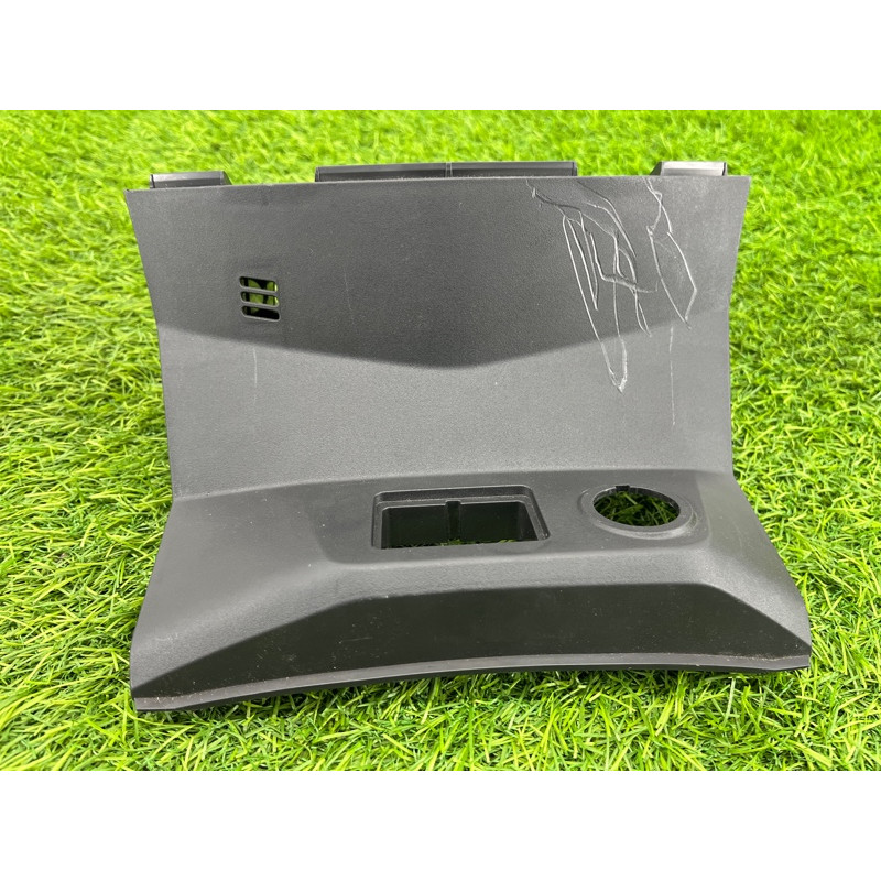 Пластик салона (салон) Nissan Rogue T32 2020 2.5 681047fw0a