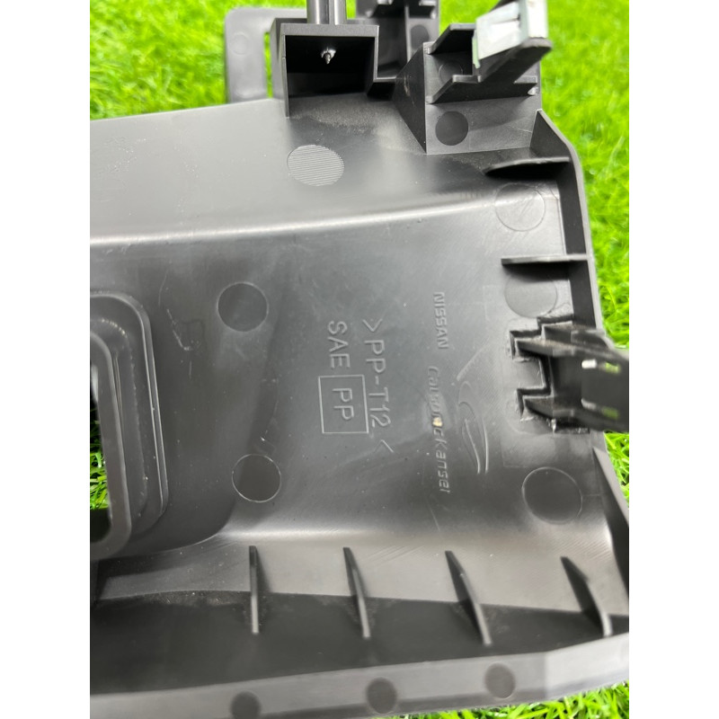 Пластик салона (салон) Nissan Rogue T32 2020 2.5 681047fw0a