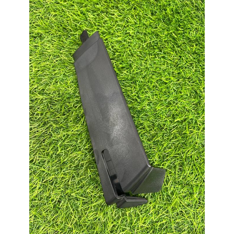 Накладка петли крышки багажника (салон) Nissan Rogue T32 2020 2.5 904406fl0a