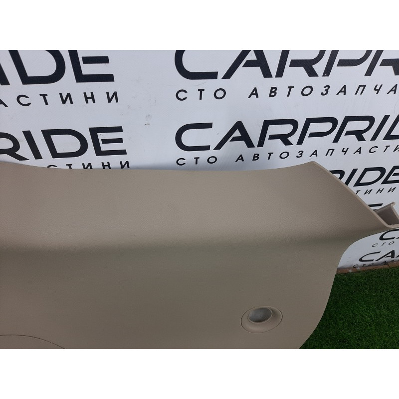 Обшивка крышки багажника (салон) Jeep Grand Cherokee WK2 2018 3.6 1XW83HL1AM