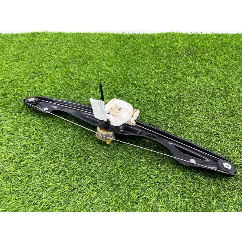 Механизм стеклоподъемника (кузов и элементы) BMW 3-series F30 2013 N20B20 51357281887