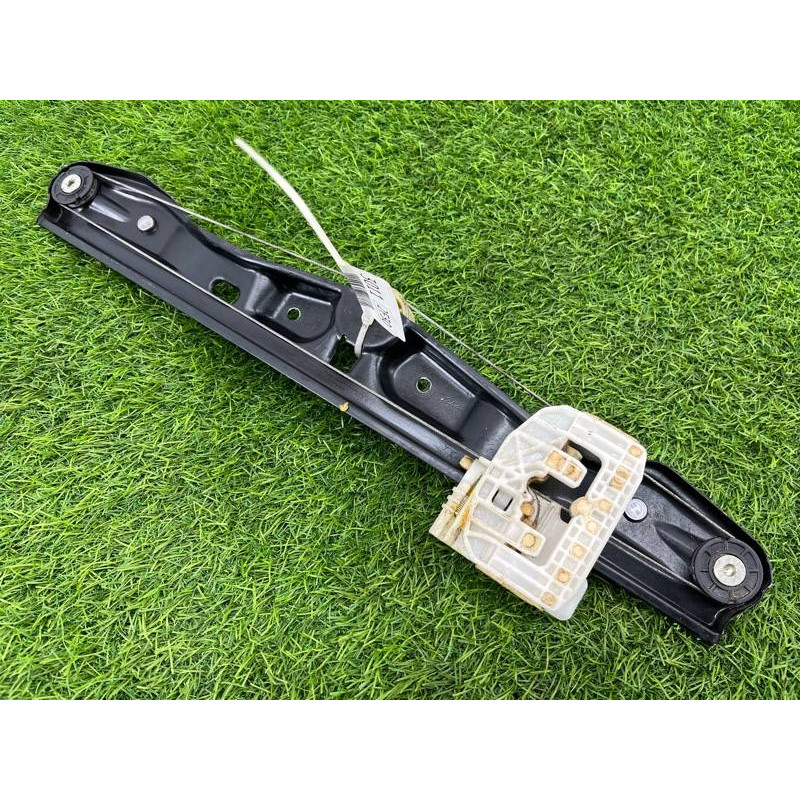 Механізм склопідйомника з мотором (кузов і елементи) BMW 3-series F30 2013 N47D20 51357281887