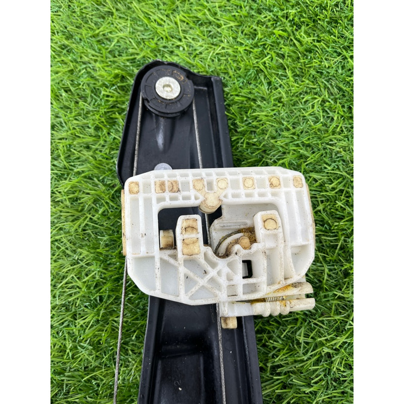 Механізм склопідйомника з мотором (кузов і елементи) BMW 3-series F30 2013 N47D20 51357281887