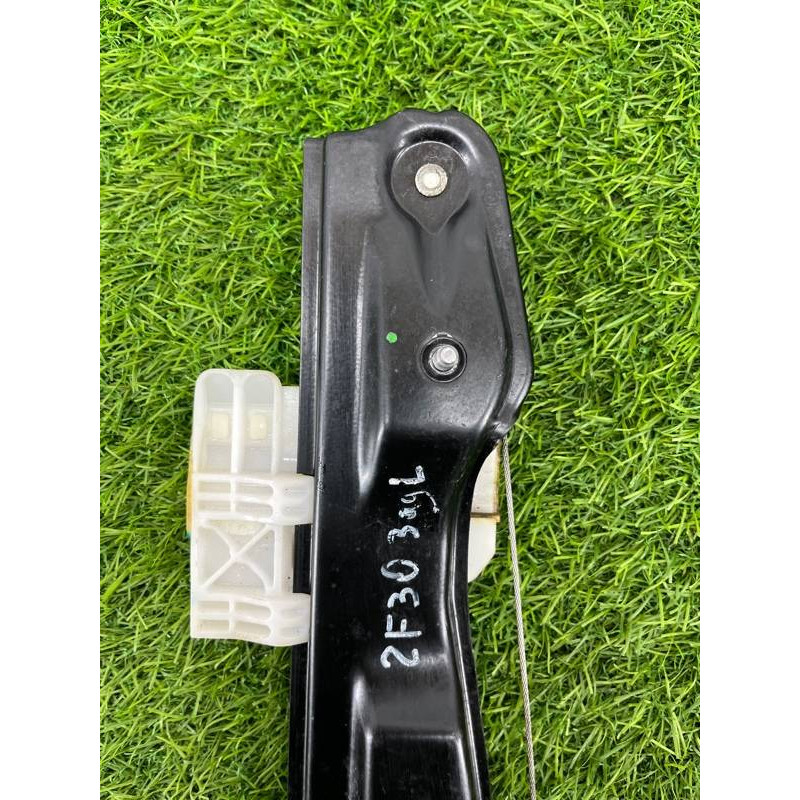 Механізм склопідйомника з мотором (кузов і елементи) BMW 3-series F30 2013 N47D20 51357281887