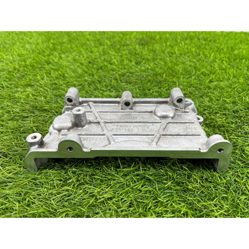 Крышка гбц (двигатель и элементы) Volkswagen Touareg NF 2013 3.0 TDI CRCA 059109130AG