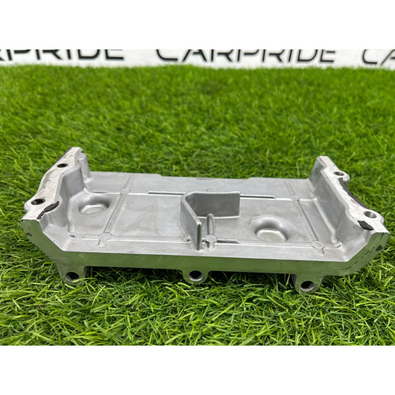 Крышка гбц (двигатель и элементы) Volkswagen Touareg NF 2013 3.0 TDI CRCA 059109130AG