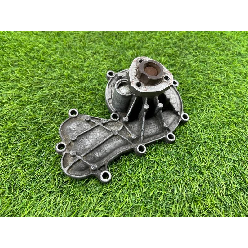 Помпа (система охлаждения) Volkswagen Touareg NF 2013 3.0 TDI CRCA 059121008J