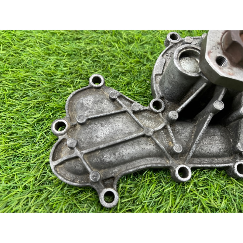 Помпа (система охлаждения) Volkswagen Touareg NF 2013 3.0 TDI CRCA 059121008J