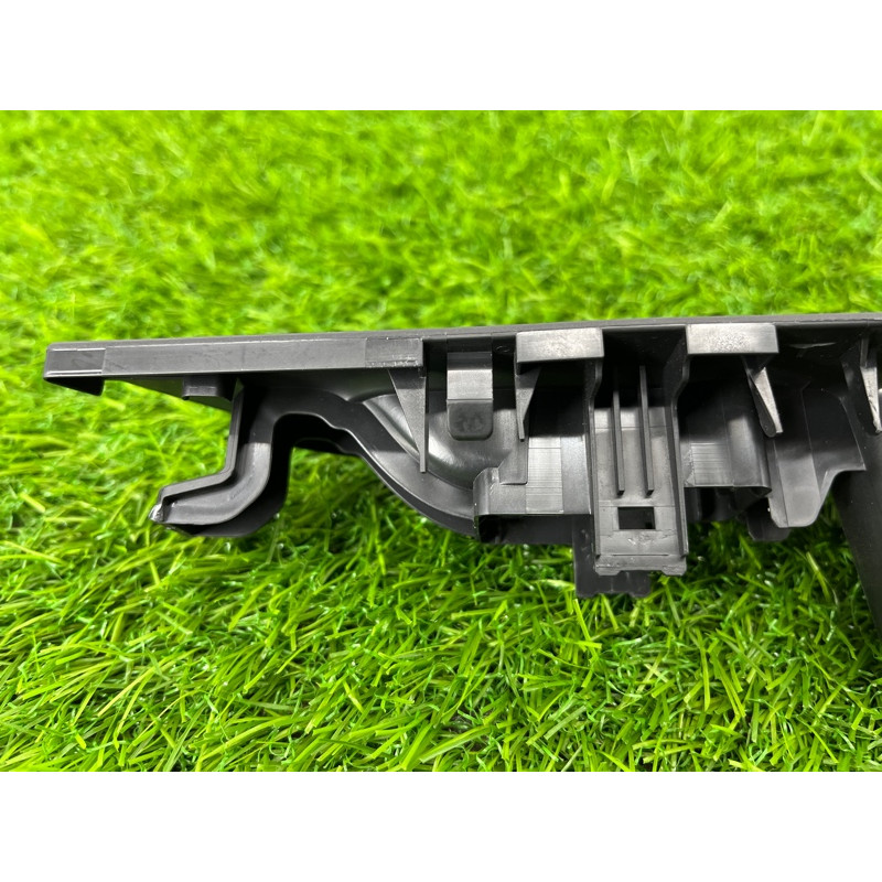 Накладка ручки внутренней (салон) Nissan Rogue T32 2020 2.5 82961-4CE0A