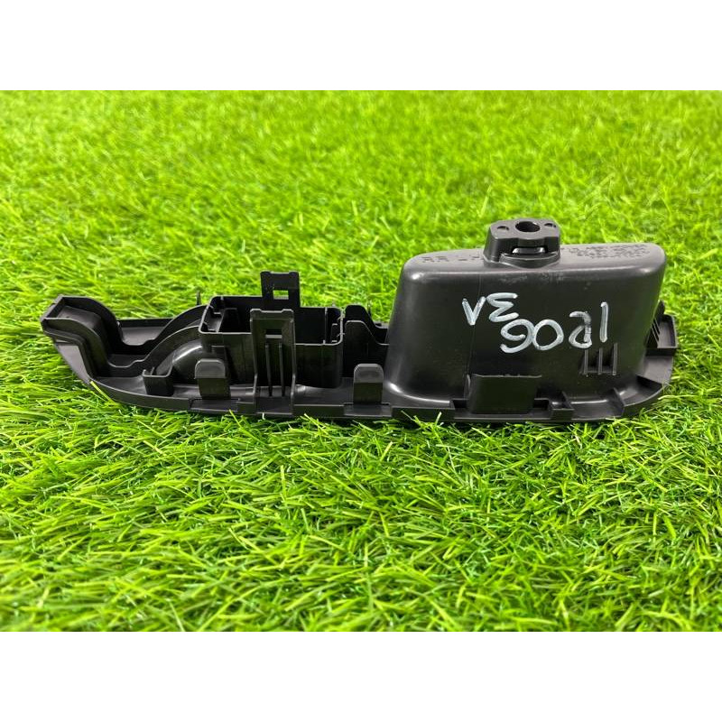 Накладка ручки внутренней (салон) Nissan Rogue T32 2020 2.5 82961-4CE0A