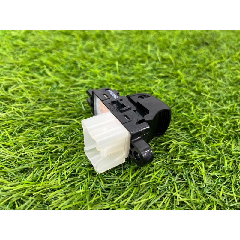 Кнопка стеклоподъемника (электрика / кнопки) Nissan Rogue T32 2020 2.5 254114CE0A