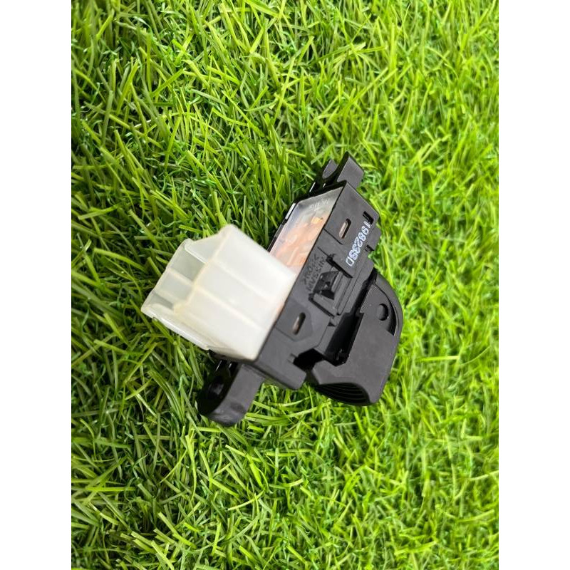 Кнопка стеклоподъемника (электрика / кнопки) Nissan Rogue T32 2020 2.5 254114CE0A