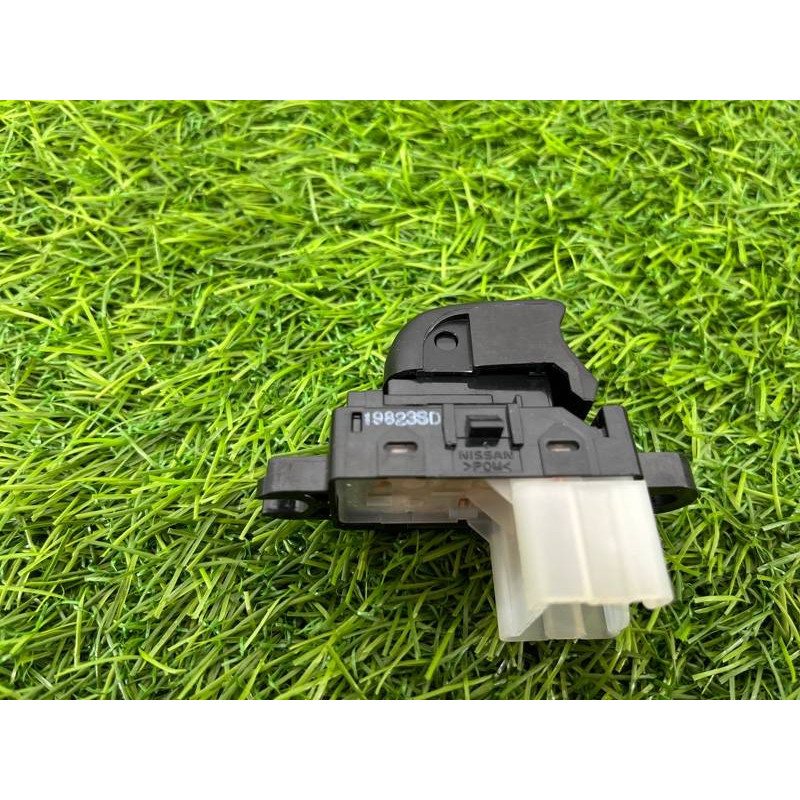 Кнопка стеклоподъемника (электрика / кнопки) Nissan Rogue T32 2020 2.5 254114CE0A