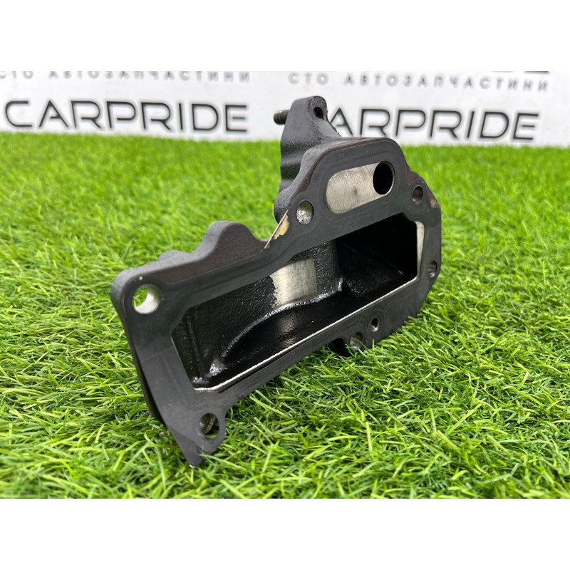 Кронштейн крепление турбины (кронштейны двигателя) Volkswagen Touareg NF 2013 3.0 TDI CRCA 059145195AE