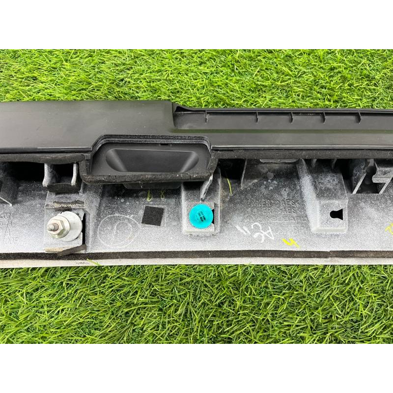 Спойлер (кузов и элементы) Subaru Outback B15 96031AL01BBI