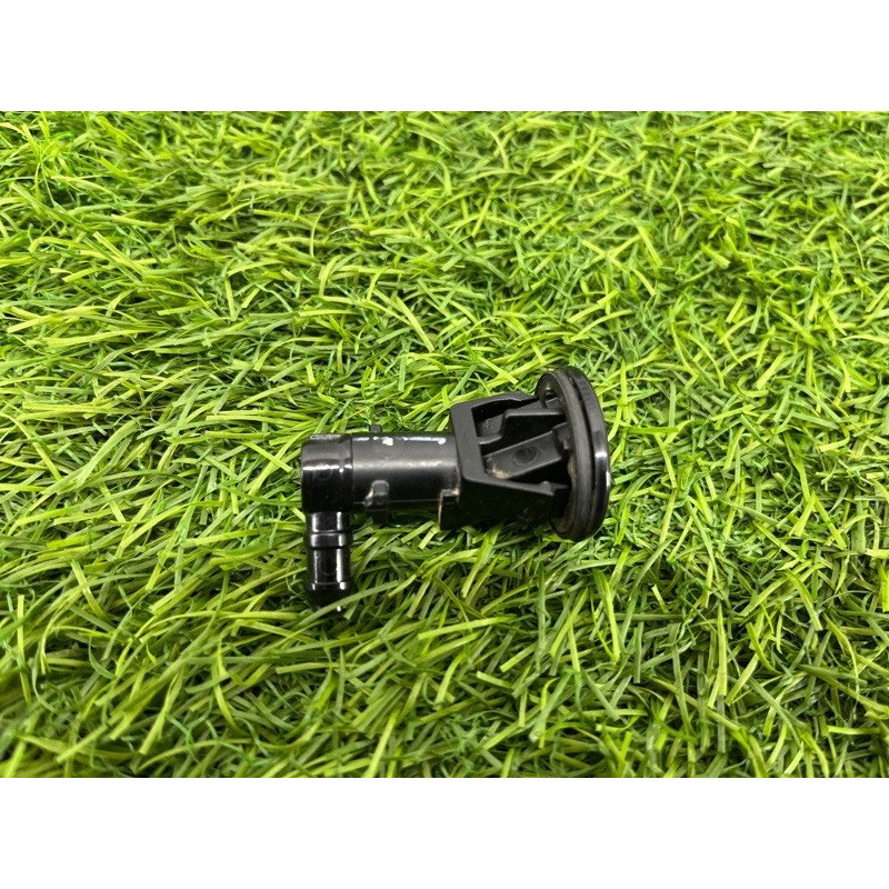 Форсунка омывателя (кузов и элементы) Jeep Cherokee KL 68111114AA