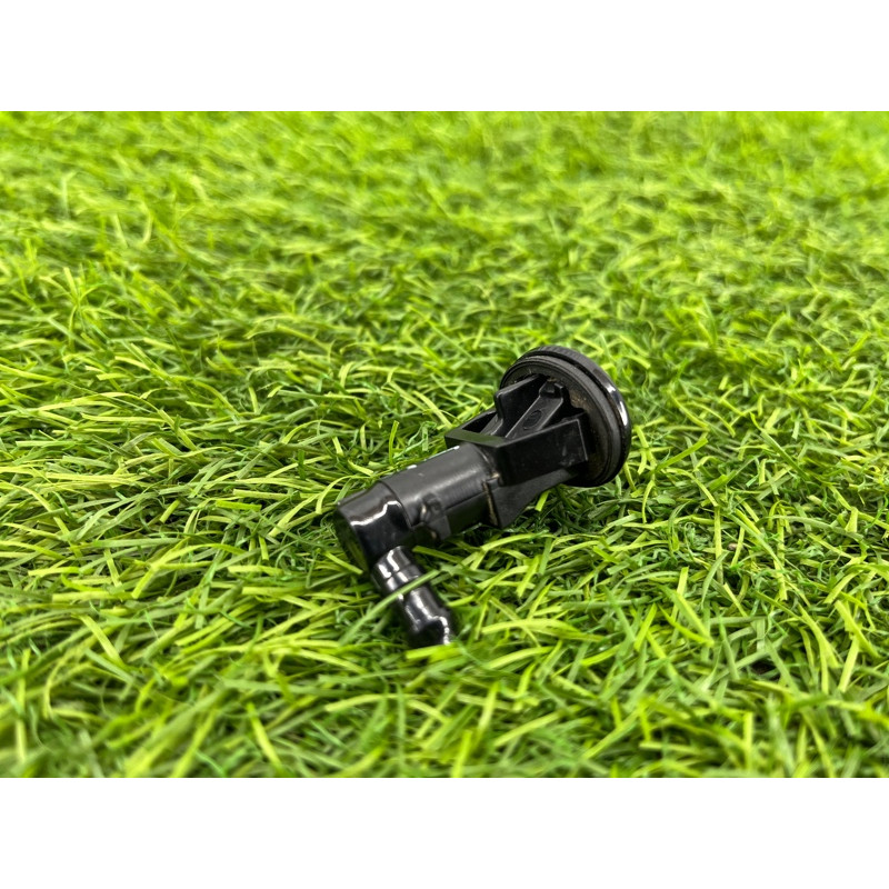 Форсунка омывателя (кузов и элементы) Jeep Cherokee KL 68111114AA