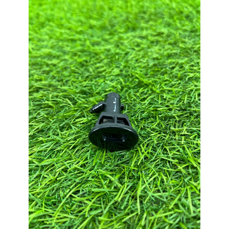 Форсунка омывателя (кузов и элементы) Jeep Cherokee KL 68111114AA