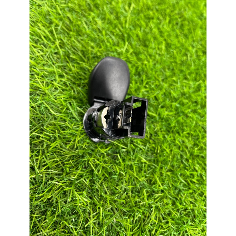 Розетка (электрика) Nissan Rogue T32 2020 2.5 253316FR0A