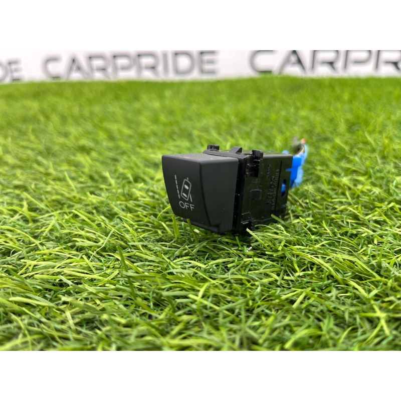 Кнопка асиссистента смены полосы (электрика / кнопки) Subaru OUTBACK B15 83002AL13A