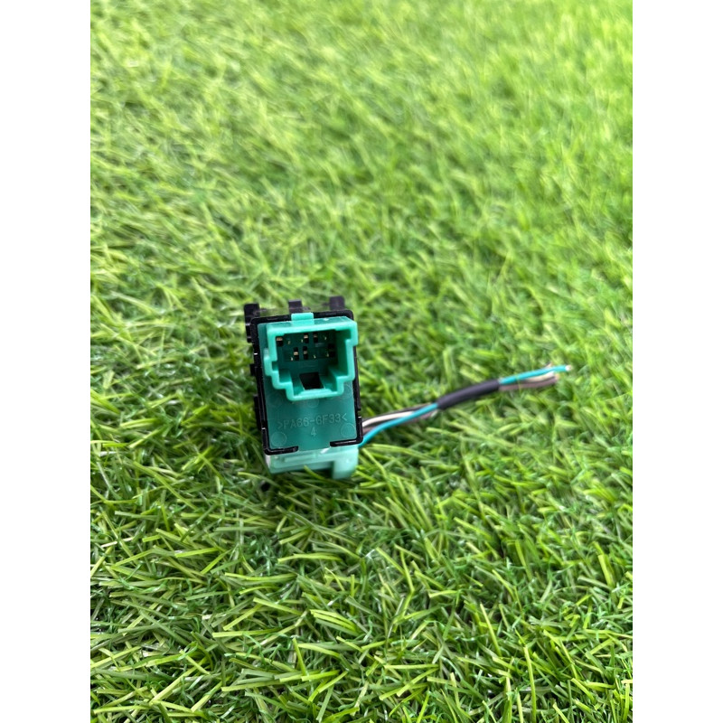 Кнопка системы пассивной безопасности (электрика / кнопки) Subaru OUTBACK B15 83002AL14A