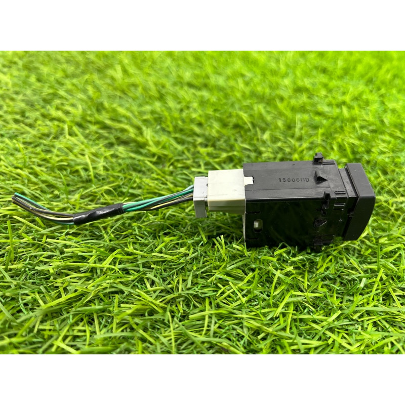 Кнопка открывания крышки багажника (электрика / кнопки) Subaru Legacy BN 2016 2.5 83002AL05A