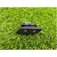 Кнопка блокировки центрального замка