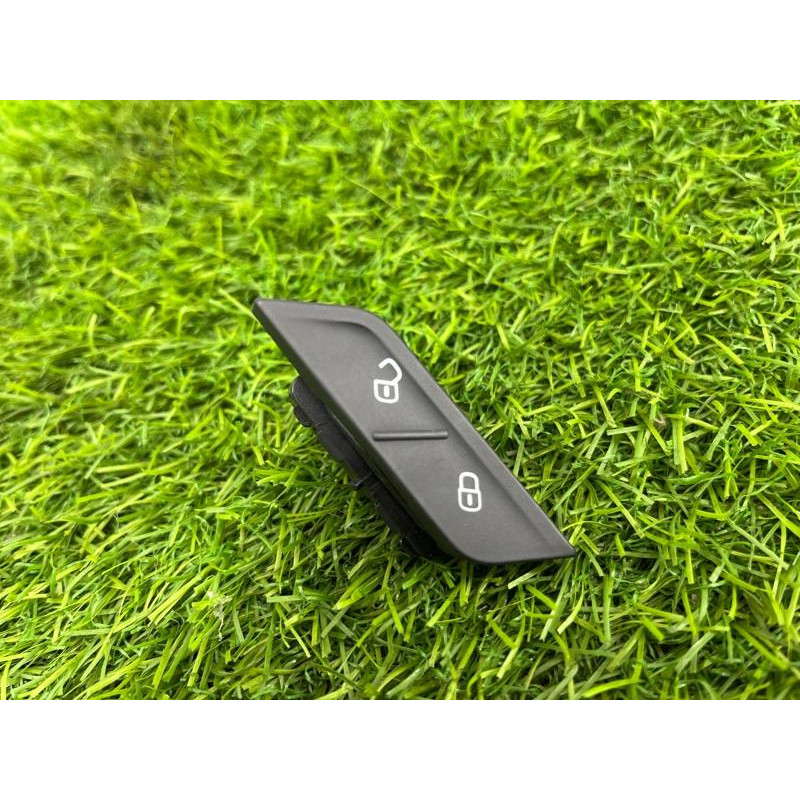 Кнопка блокировки центрального замка (электрика / кнопки) Volkswagen Tiguan 5N 2018 5NA962126WHS