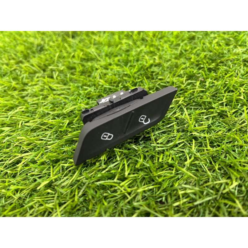 Кнопка блокировки центрального замка (электрика / кнопки) Volkswagen Tiguan 5N 2018 5NA962126WHS