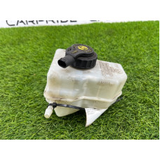 Бачок тормозной жидкости