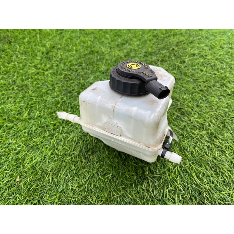 Бачок тормозной жидкости (тормозная система) BMW 3-series E90 2006 N46B20 0335086654