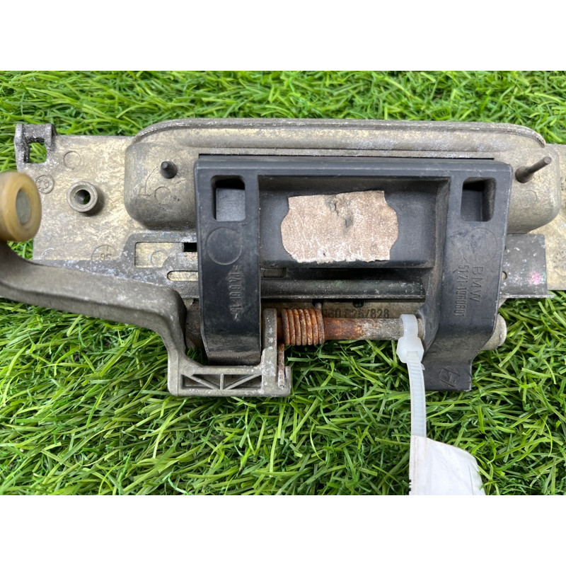 Ручка двери внешняя (кузов и элементы) BMW 5-series E34 51228138952