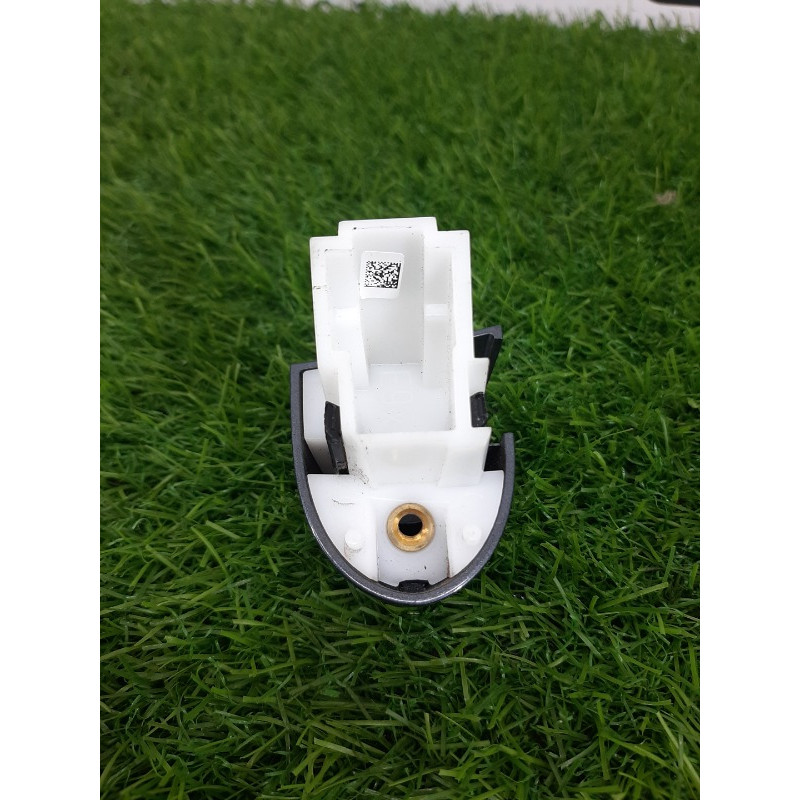 Заглушка внешней ручки (кузов и элементы) BMW 3-series F30 51217162433