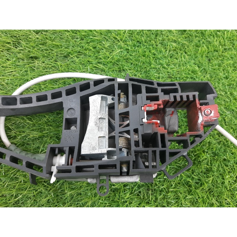 Кронштейн ручки двери (кузов и элементы) BMW 3-series F30 2013 N47D20 51217242567