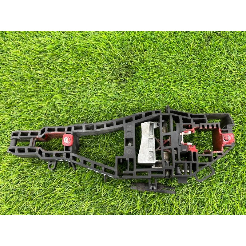 Кронштейн ручки двери (кузов и элементы) BMW 3-series F30 2013 N47D20 51217242567