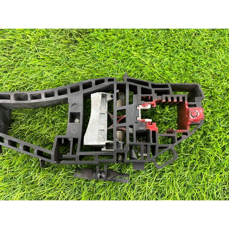 Кронштейн ручки двери (кузов и элементы) BMW 3-series F30 2013 N47D20 51217242567