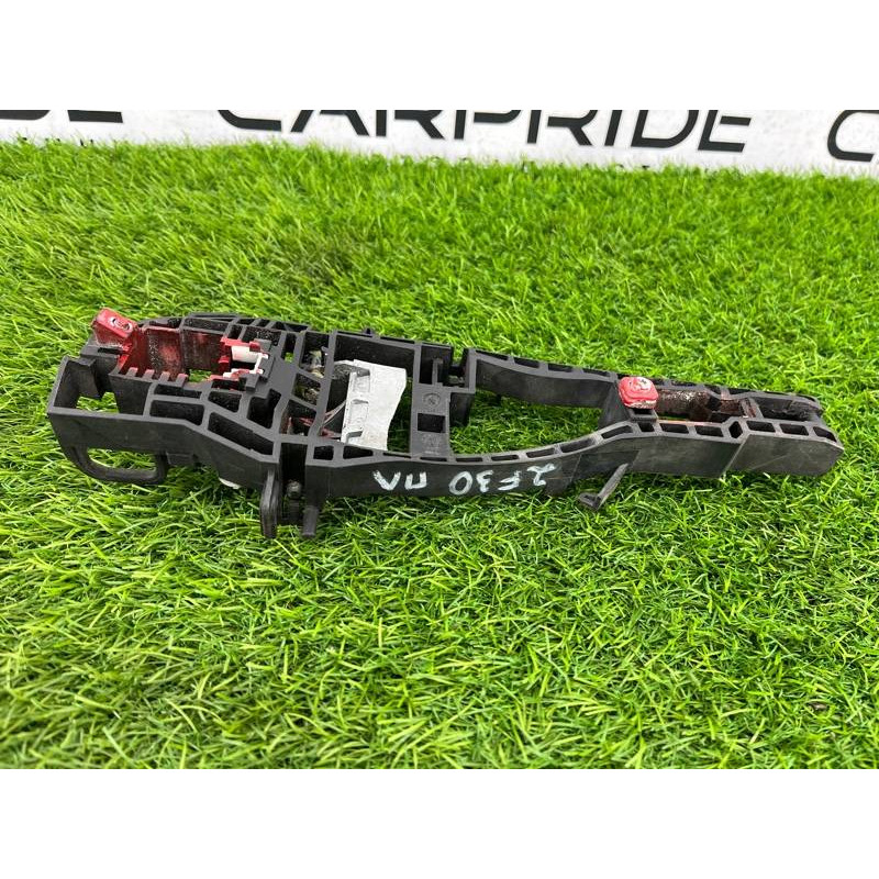 Кронштейн ручки двери (кузов и элементы) BMW 3-series F30 2013 N47D20 51217242567