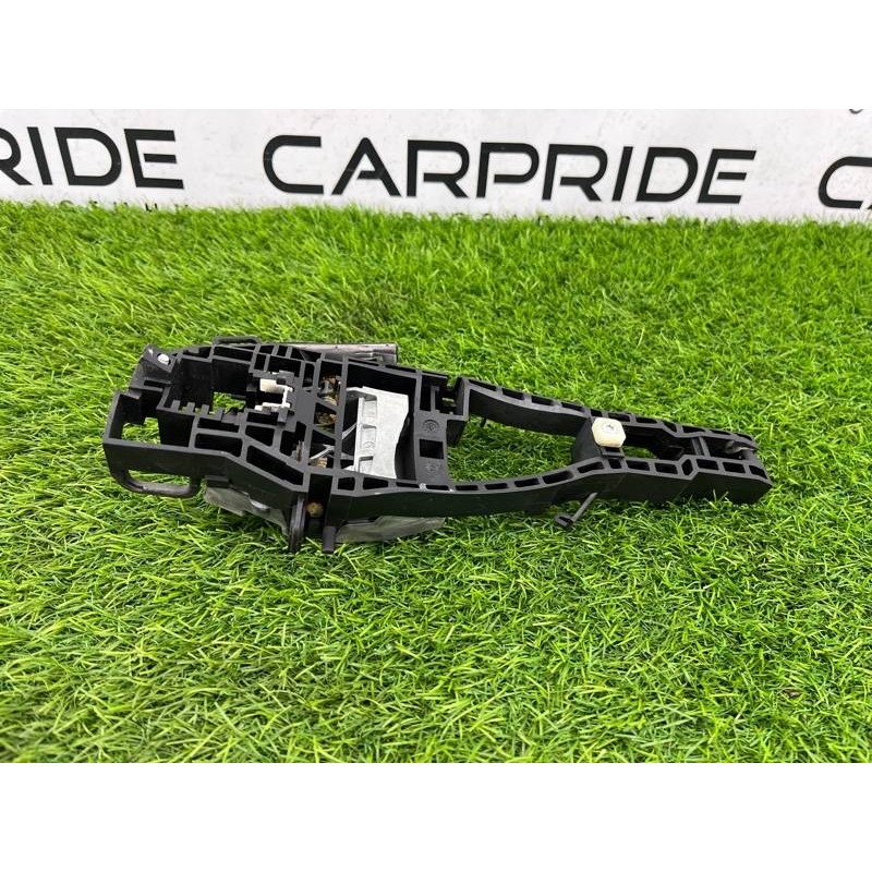 Кронштейн ручки двери (кузов и элементы) BMW 3-series F30 2013 N20B20 51217242567