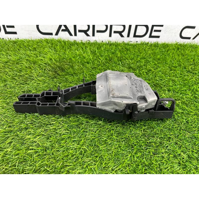 Кронштейн ручки двери (кузов и элементы) BMW 3-series F30 2013 N20B20 51217242567