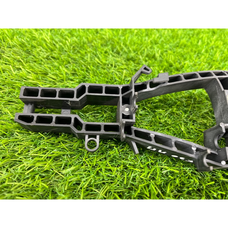 Кронштейн ручки двери (кузов и элементы) BMW 3-series F30 2013 N20B20 51217242568