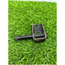 Кронштейн глушителя