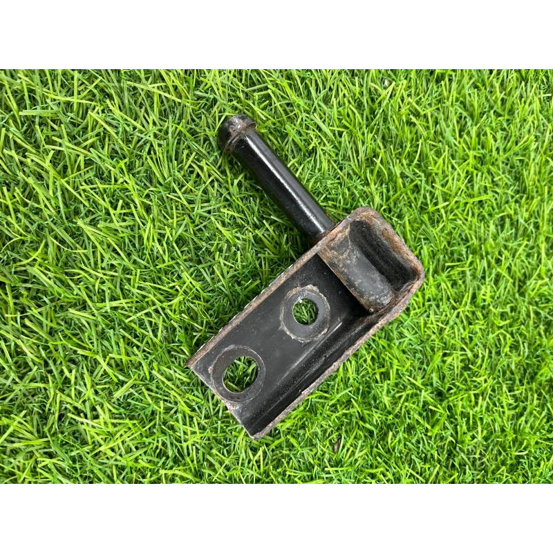 Кронштейн глушителя (выпускная система) Jeep Grand Cherokee WK2 2018 3.6 52124627AC